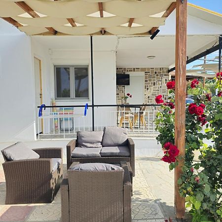 Villa Sunny Coast Halkidiki! à Sozopoli Extérieur photo